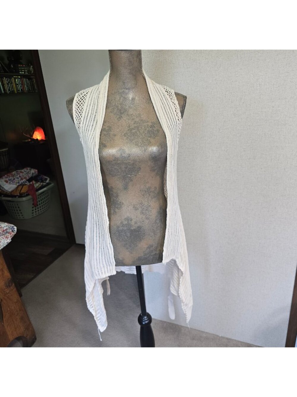 Mudd Y2K Womens Beige Sleeveless Knit Vest Cardigan Duster L